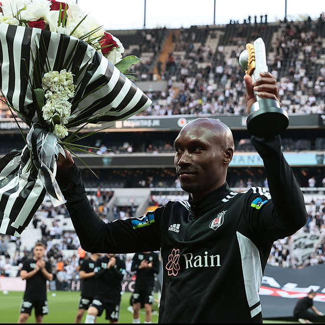 Atiba Hutchinson