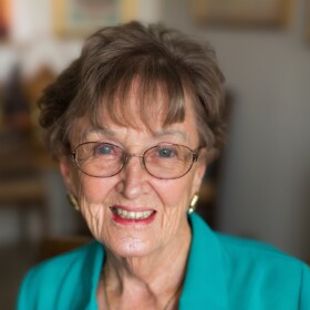 Joyce Perrin